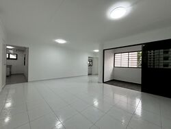 Blk 122 Rivervale Bank (Sengkang), HDB 5 Rooms #558237071